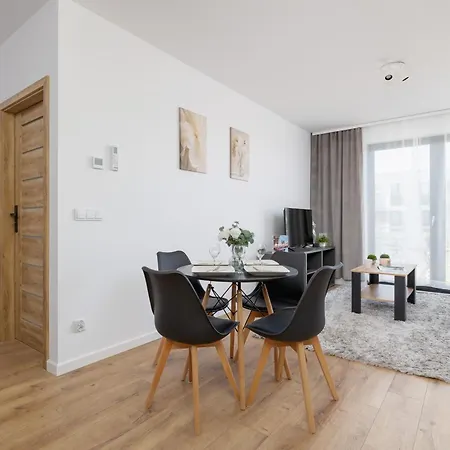 Апартаменты Wybickiego Stylish With Parking And Air Conditioning In Cracow By Renters *