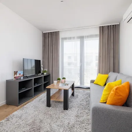 Wybickiego Stylish With Parking And Air Conditioning In Cracow By Renters Appartement *
