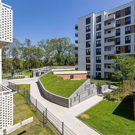 Appartement Wybickiego Stylish With Parking And Air Conditioning In Cracow By Renters