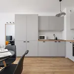 Wybickiego Stylish With Parking And Air Conditioning In Cracow By Renters *