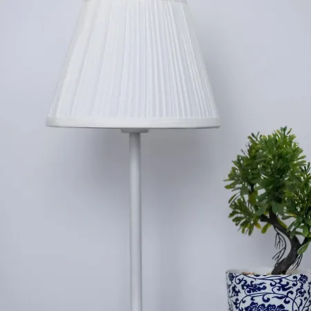 Wybickiego Stylish With Parking And Air Conditioning In Cracow By Renters Apartamento Cracovia